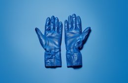 panadaya blue leather gloves plain background photography 28185885 97d6 4118 8799 67c27babe78b